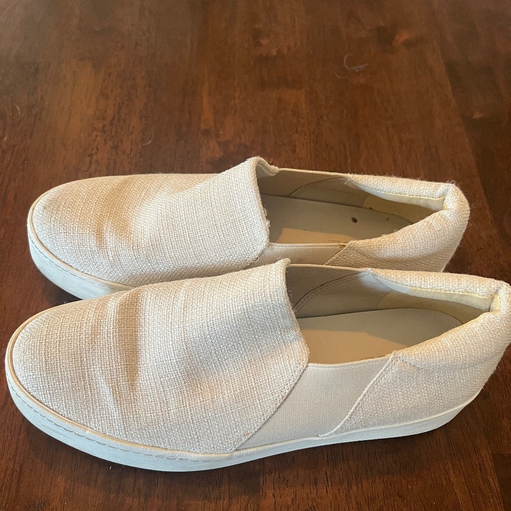 Vince slip on sneakers
